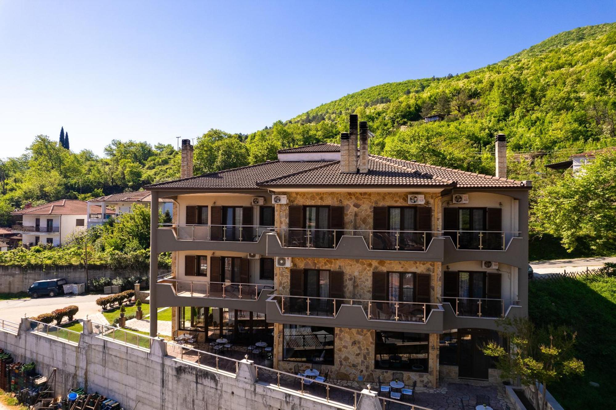 Hotel Naiades Orma Bagian luar foto