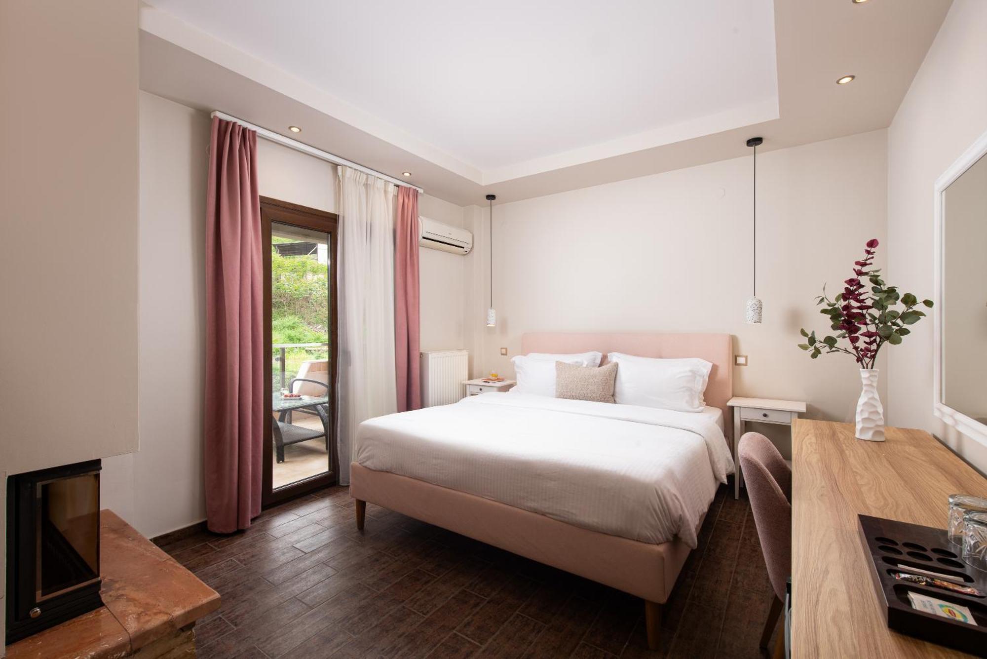 Hotel Naiades Orma Bagian luar foto