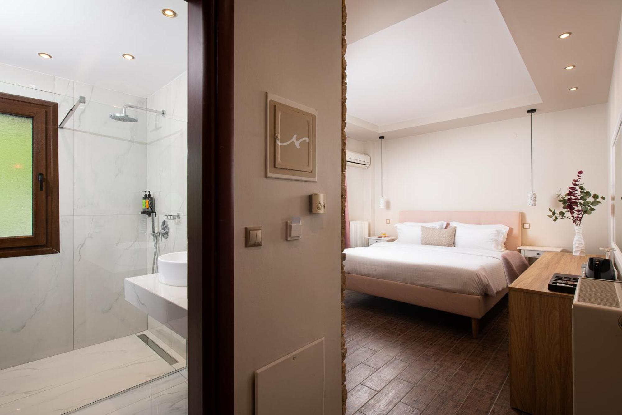 Hotel Naiades Orma Bagian luar foto