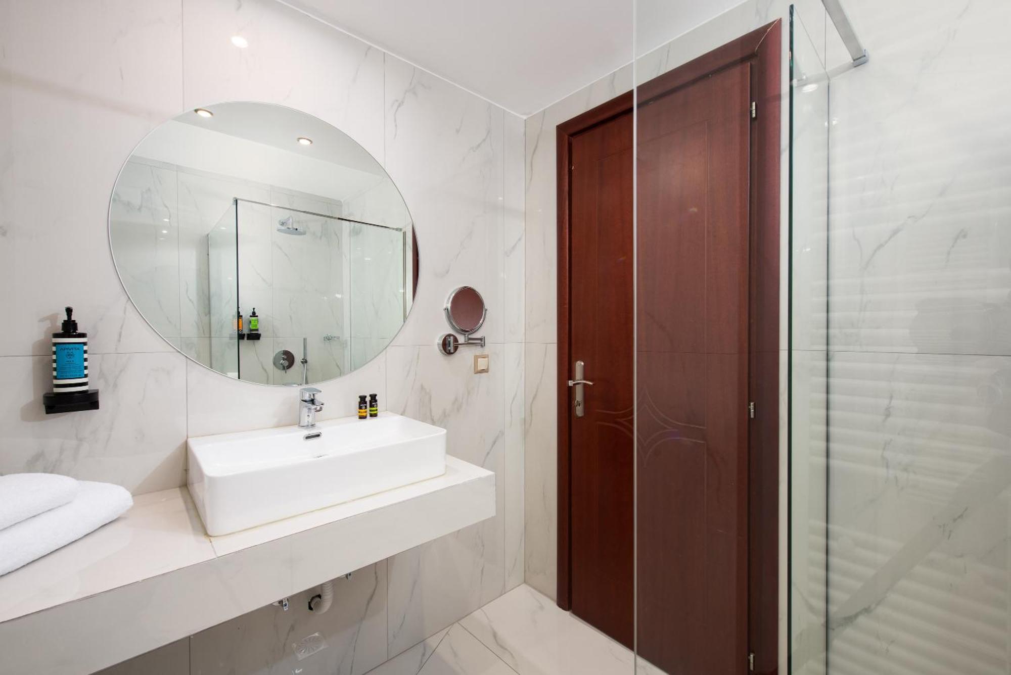 Hotel Naiades Orma Bagian luar foto